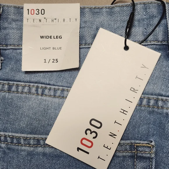 1030 T.E.N.T.H.I.R.T.Y Low Rise Wide Leg Frayed Denim Blue Jeans Size 1/25  NWT - Picture 7 of 14
